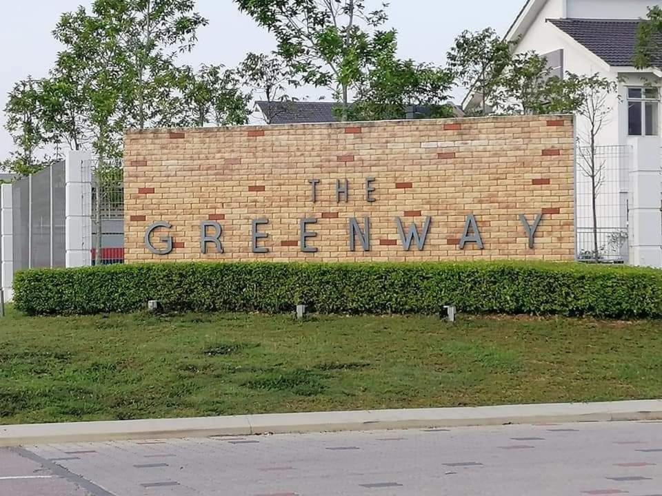 Homestay Greenway Pasir Gudang Esterno foto