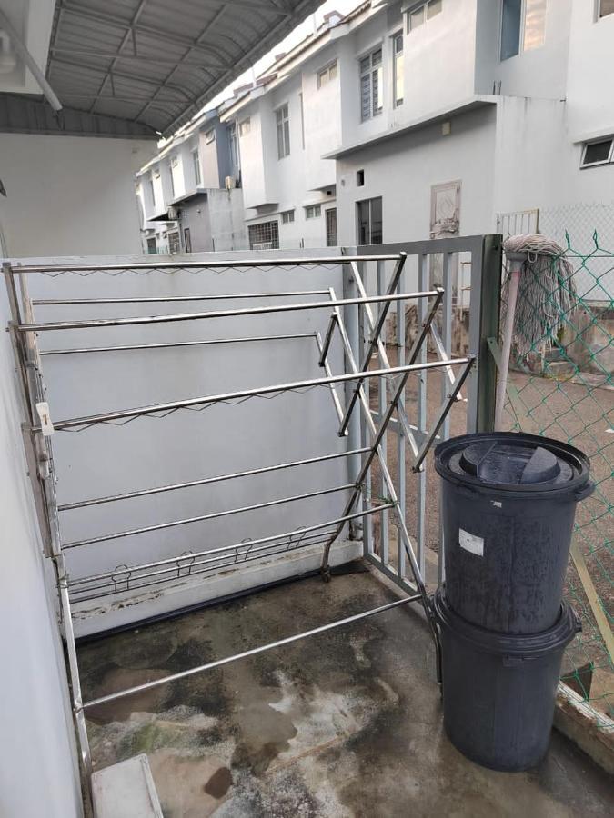 Homestay Greenway Pasir Gudang Esterno foto